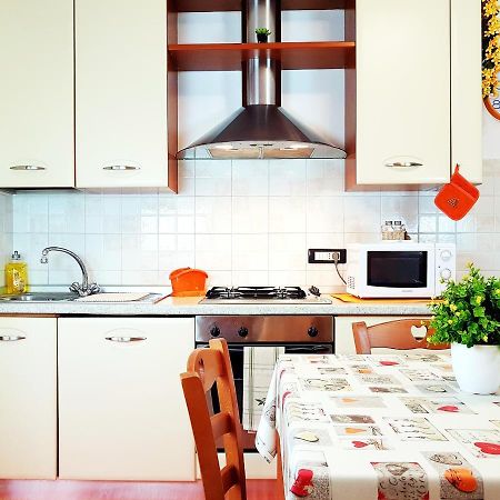 Guest Holiday Filangieri 1 Reggio nell'Emilia Zewnętrze zdjęcie