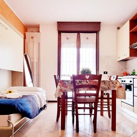 Guest Holiday Filangieri 1 Reggio nell'Emilia Zewnętrze zdjęcie